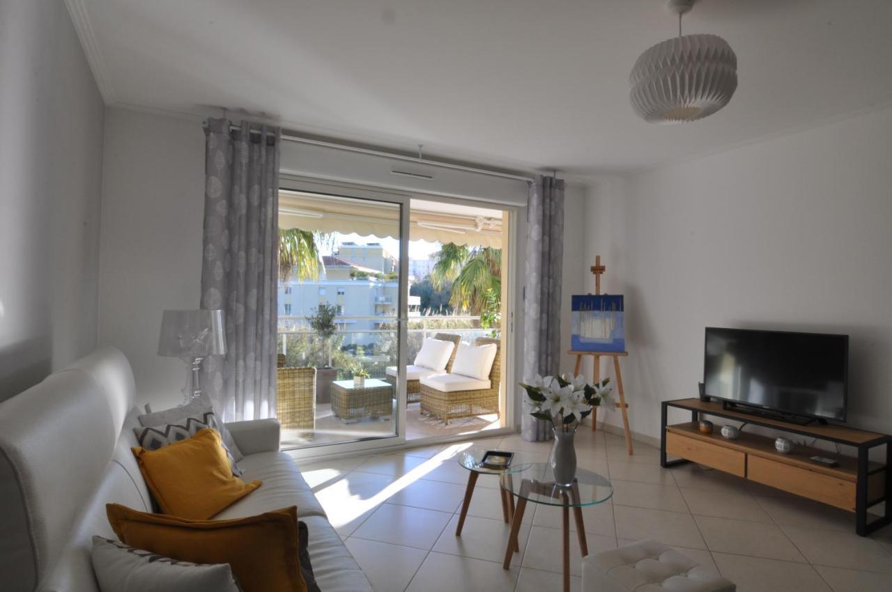 Elegant One-Bedroom Apartment With Swimming Pool - Stayinantibes - Le Vallon Eksteriør bilde